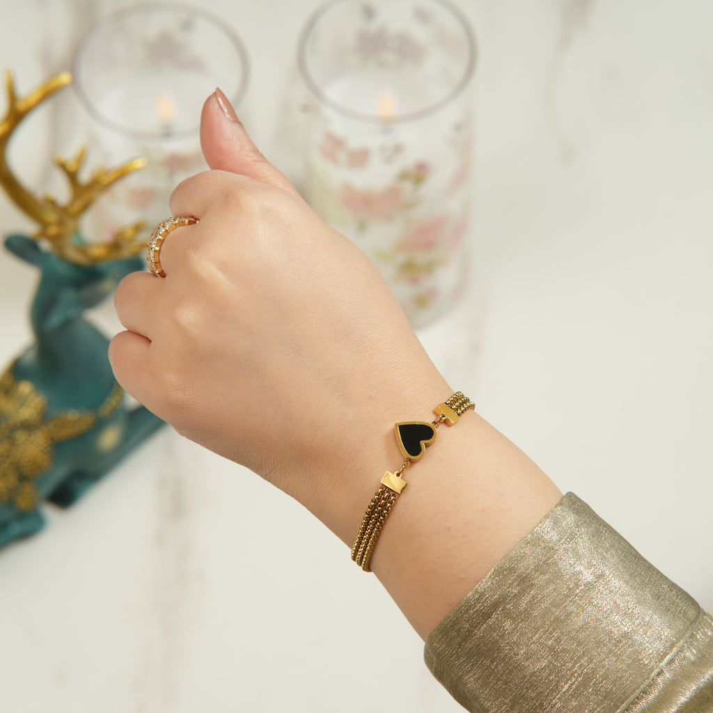 Avis Heart Bracelet