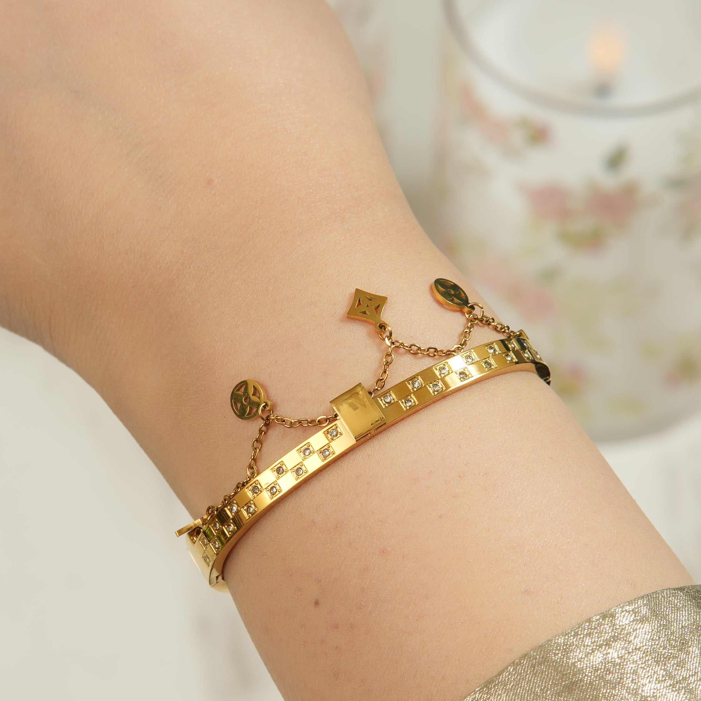 Lyla Hanging Charms Bangle