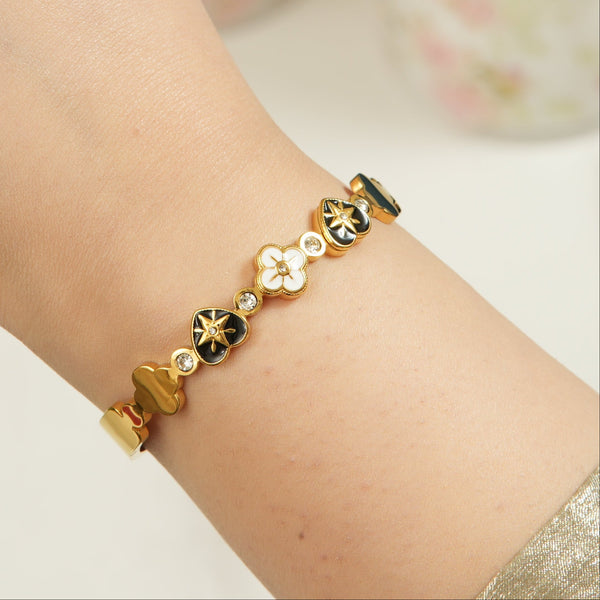 Mada Black & White Bangle