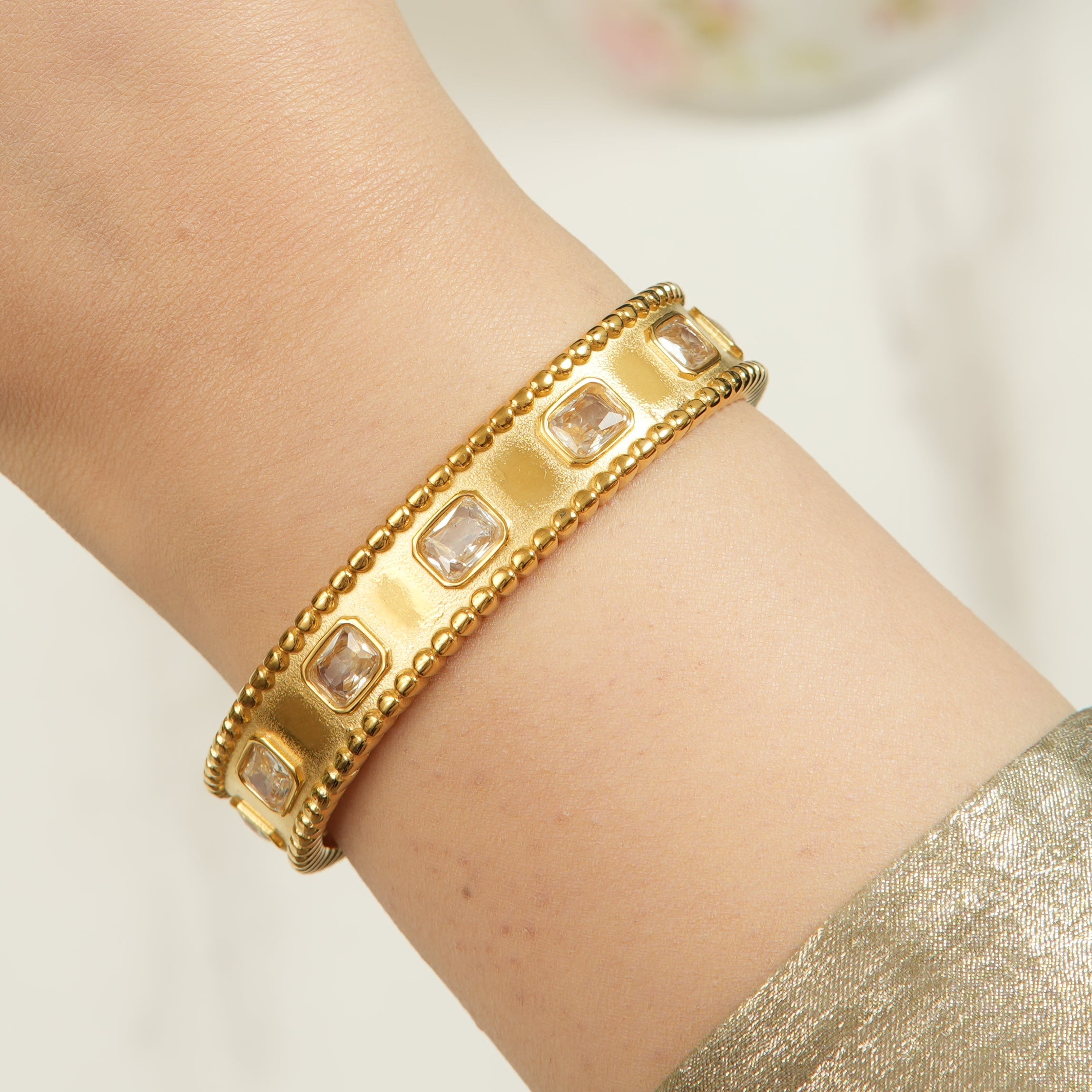 Gila Vintage Bangle