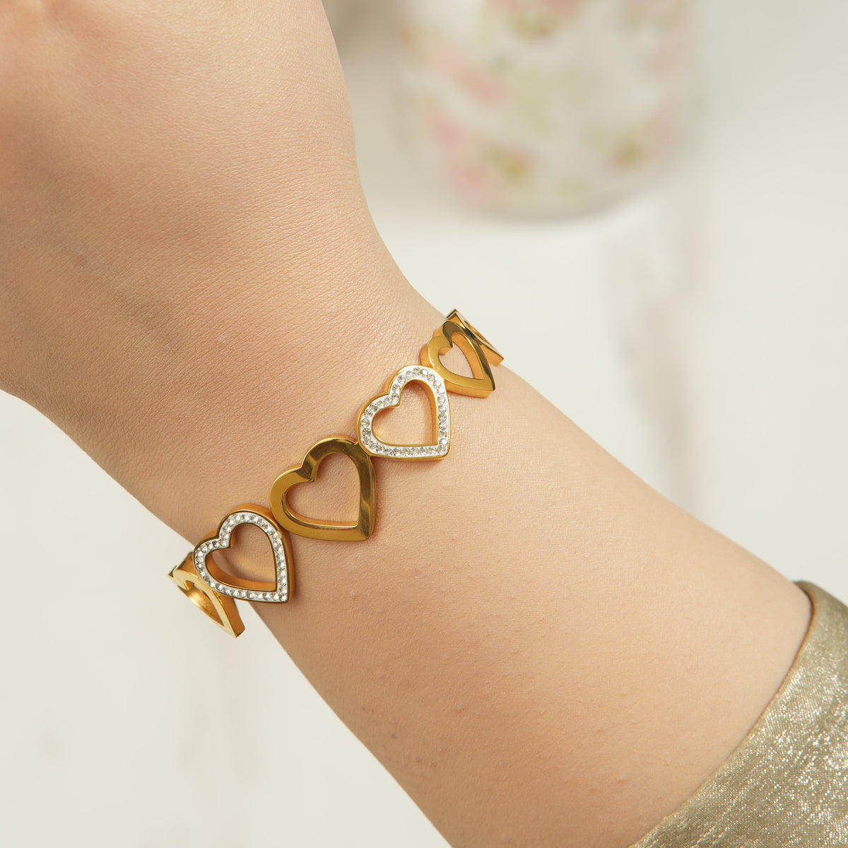 Beri Heart Bangle