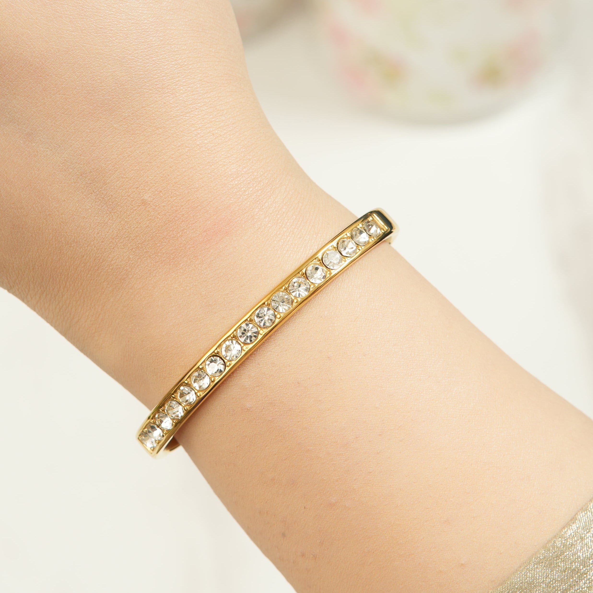 Gena Zirconia Open Bangle