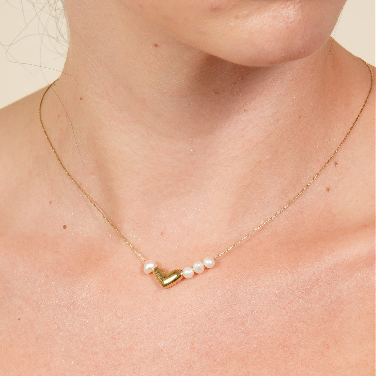 Hara Pearl Heart Necklace