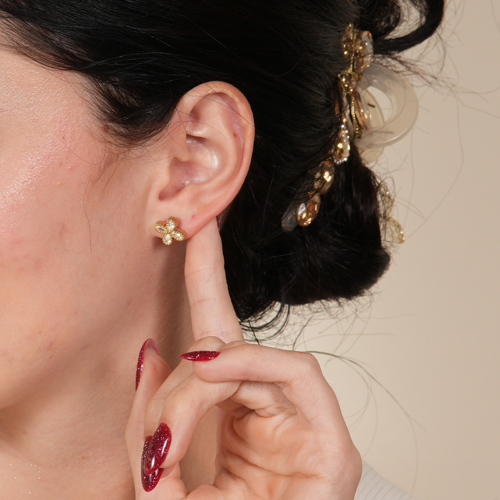 Emly Clover Earings