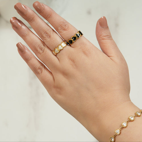 Aviv heart openwork ring with cubic zirconia accents for women, a luxury-inspired piece that adds romantic sparkle and graceful confidence in the UAE.