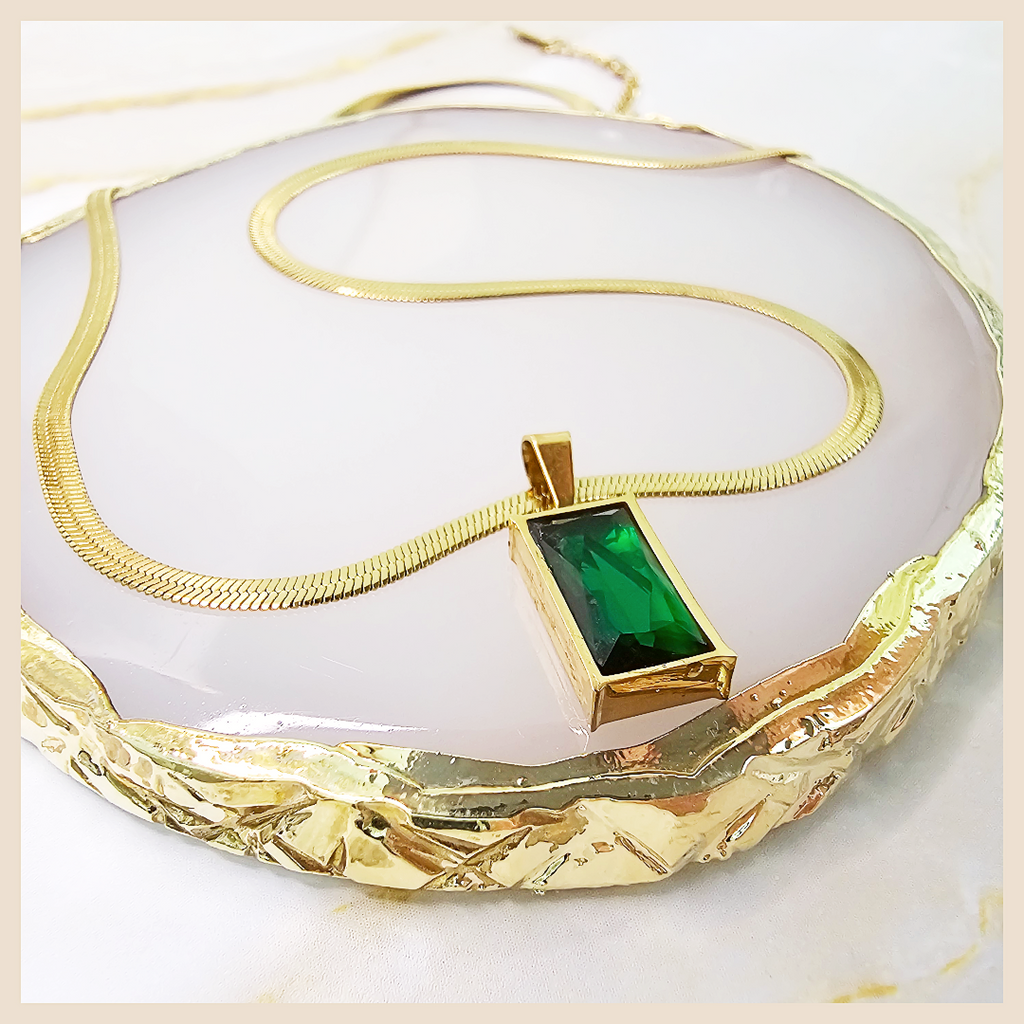 Elegant Amor green CZ necklace with a gold chain, a thoughtful gift for mothers that blends timeless beauty with a premium, feminine finish.