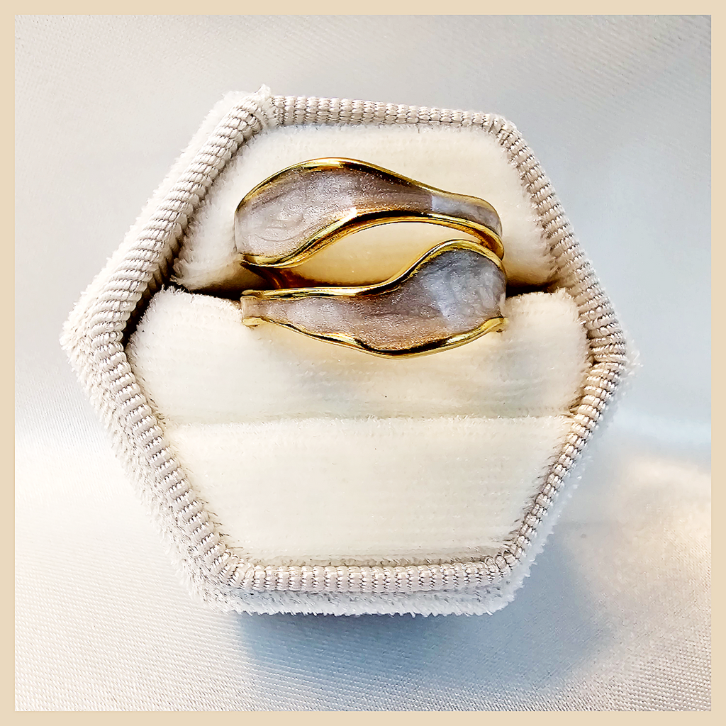 Elegant Anis adjustable silver ring set for women, a thoughtful gift for birthdays, Eid, or anniversaries that brings understated beauty and lasting charm.