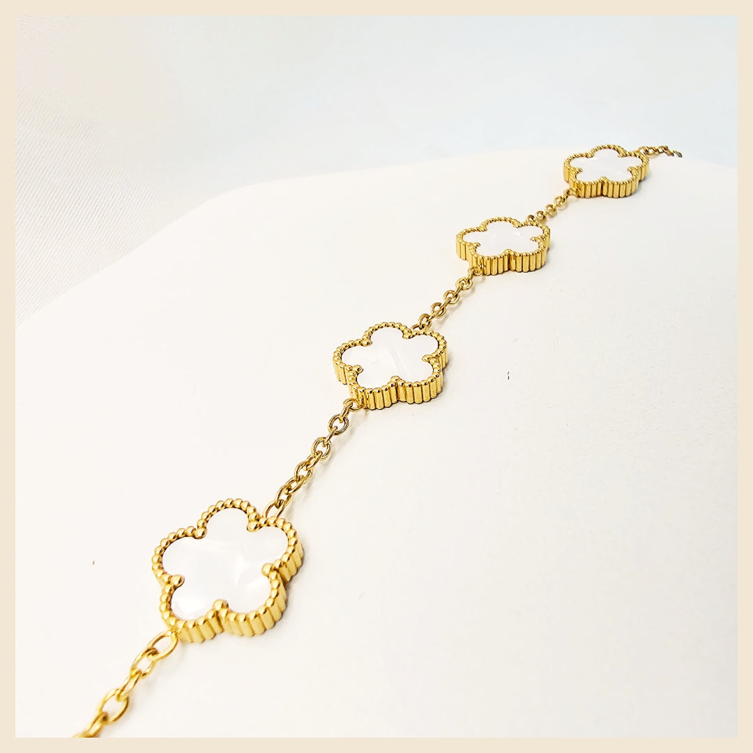 Luxury Kiri clover openable crystal bracelet in stainless steel, designed to elevate confidence with a sophisticated glow for both daily wear and special occasions.