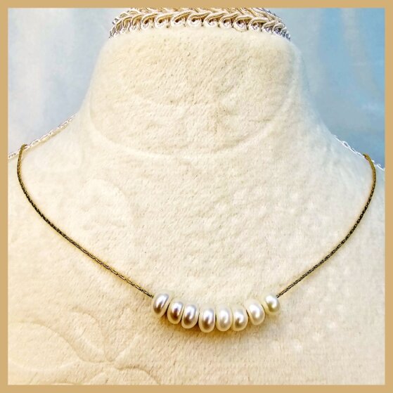 Luxury long pearl beaded necklace presented as a meaningful gift for her, perfect for anniversaries, weddings or cherished celebrations.