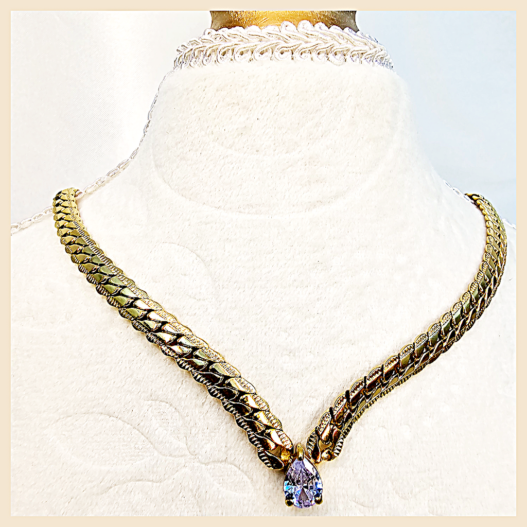 Premium Amya blue teardrop CZ necklace for women, ideal for evening events when you want a sophisticated and photo-ready sparkle.