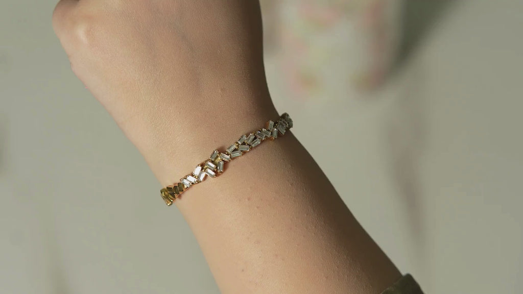 Kace Zircon Cut Bangle