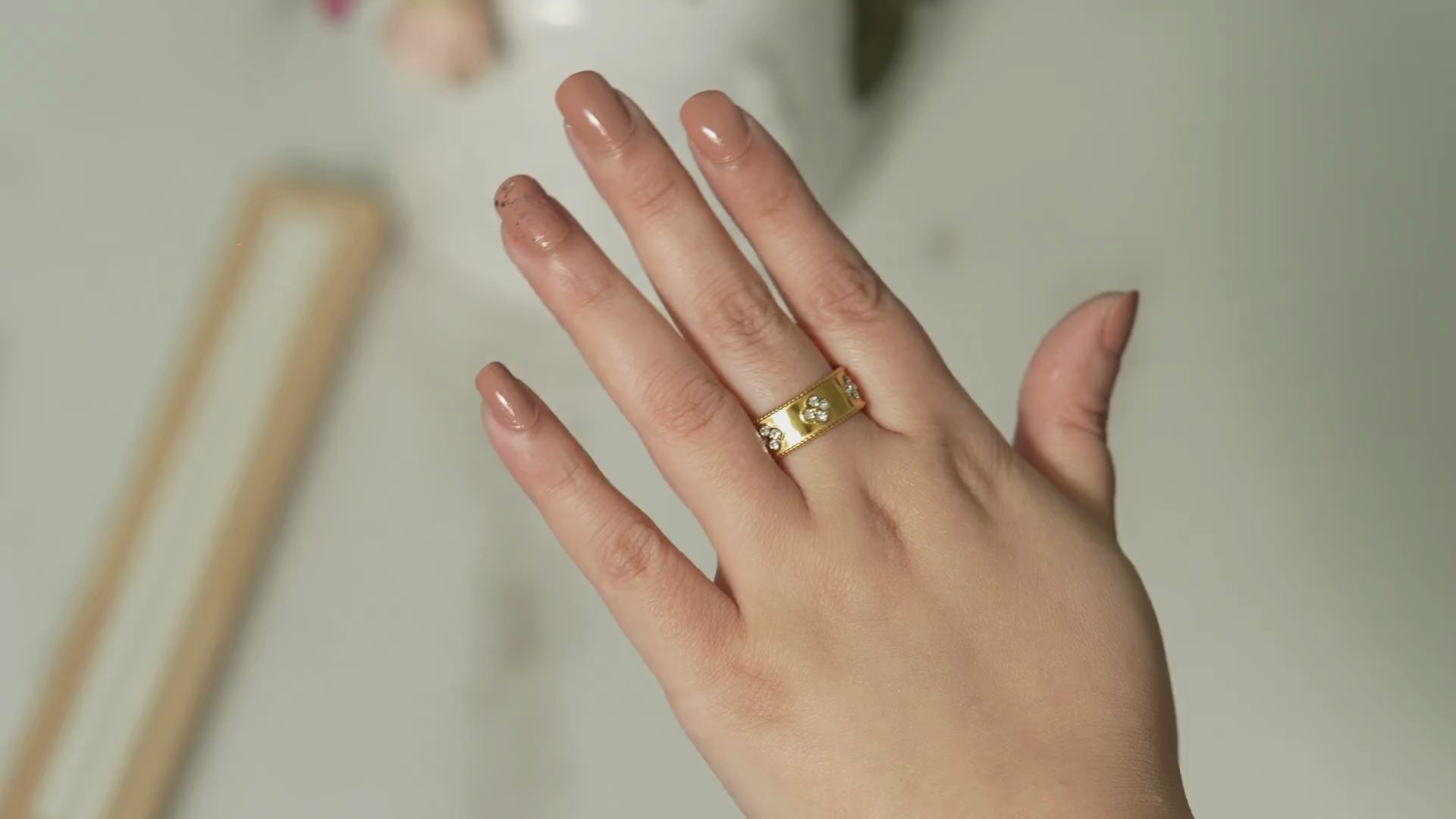 Lela Clover Open Ring
