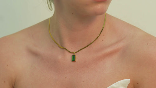 Green cubic zirconia pendant necklace by Amor, a graceful gold chain piece that feels gift-worthy for her and beautifully suited to daily wear.