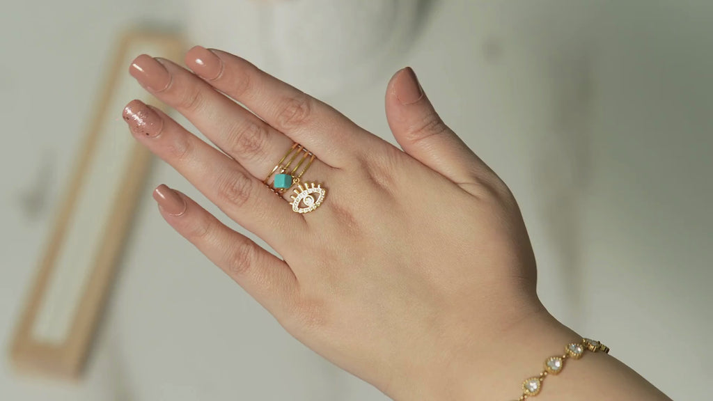 Lida Feroza Eye Ring