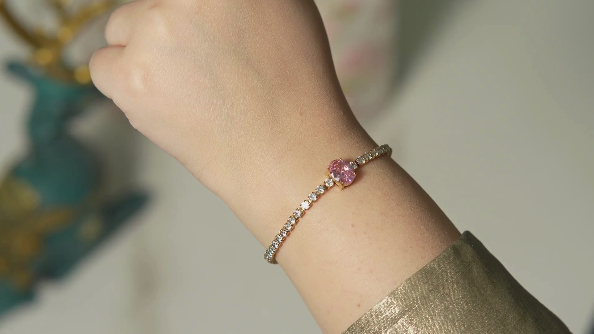 Flea Pink Center Bracelet