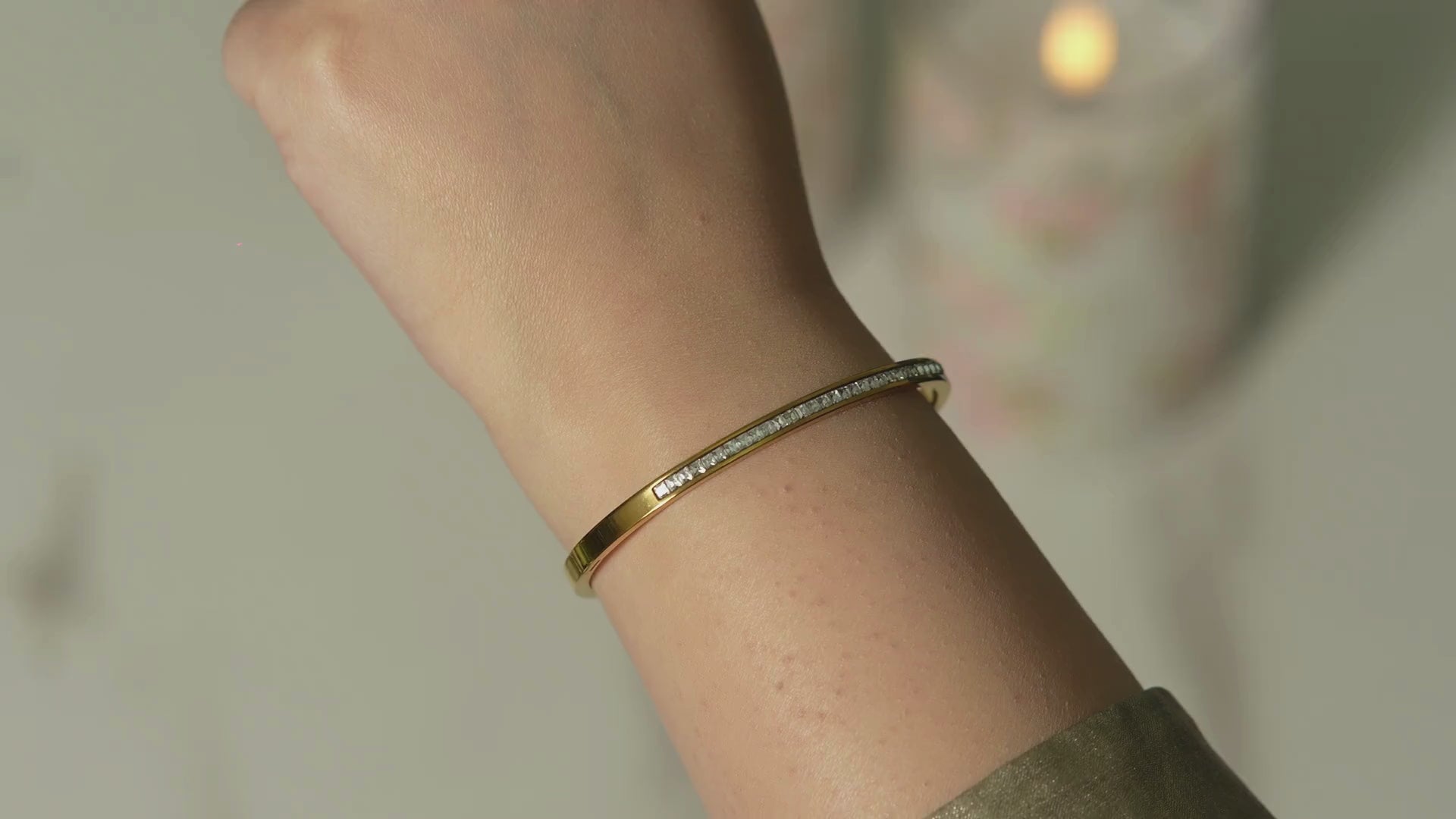 Alma Cubic Zircon Bangle