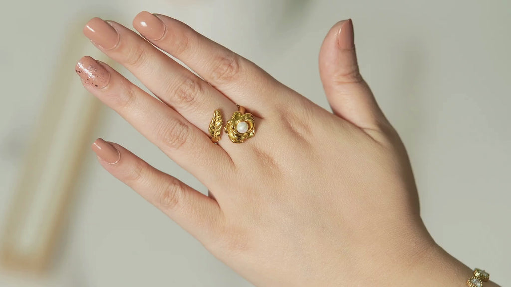 Maira Pearl Rose Ring