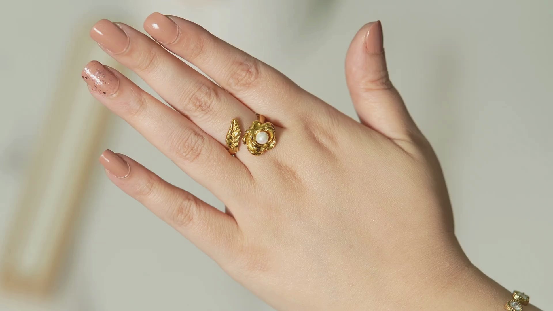 Maira Pearl Rose Ring