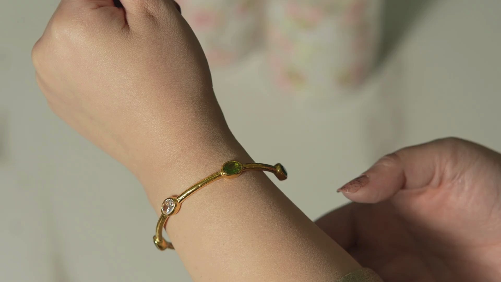 Juno White and Green Zircon Bangle