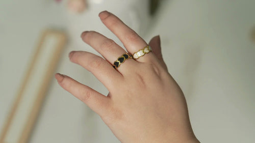 Elegant Aviv heart ring with cubic zirconia and an airy open design, perfect for Dubai-style looks that feel refined, modern, and beautifully expressive.