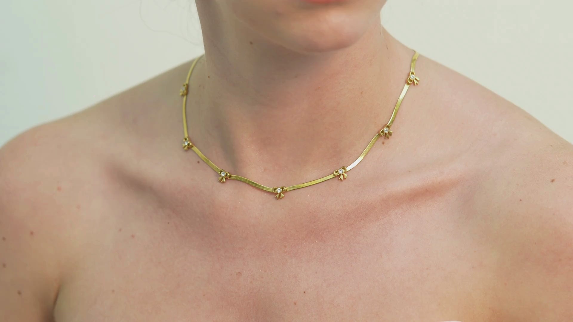 Jara Snake X Bowknots Necklace