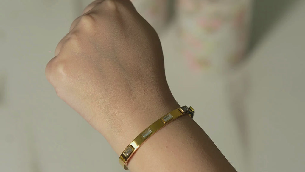 Baya Baguette Stones Bangle