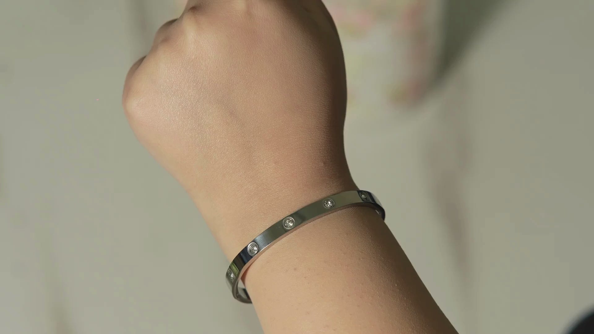 Alle Round Zircon Bangle