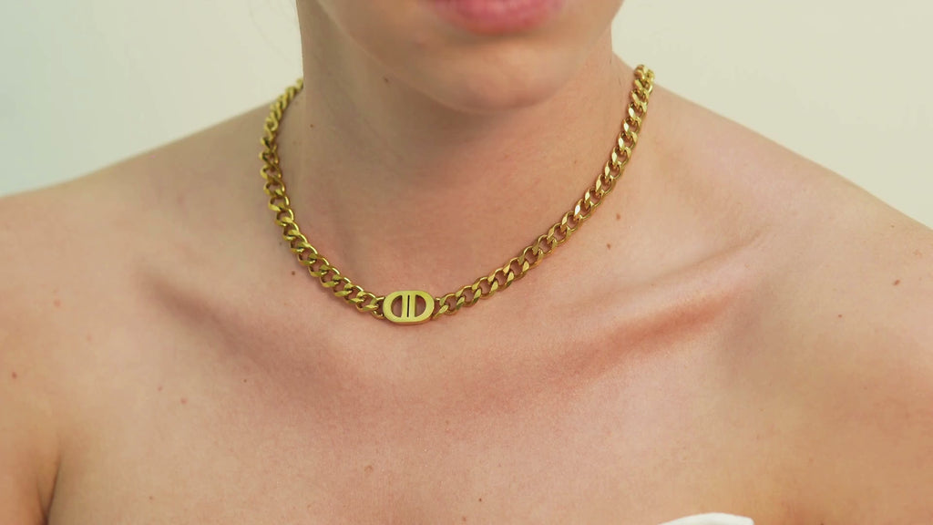 Amie D Chain Necklace
