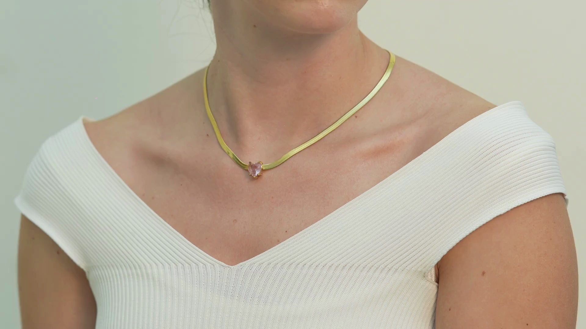 Gizi Shine High Neckalce