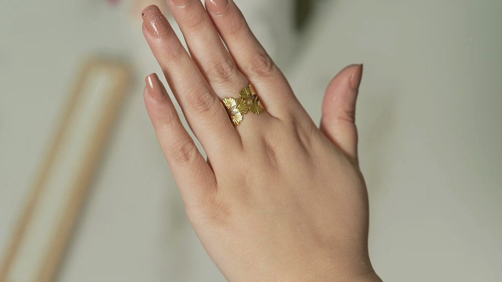 Jodi All Petals Ring