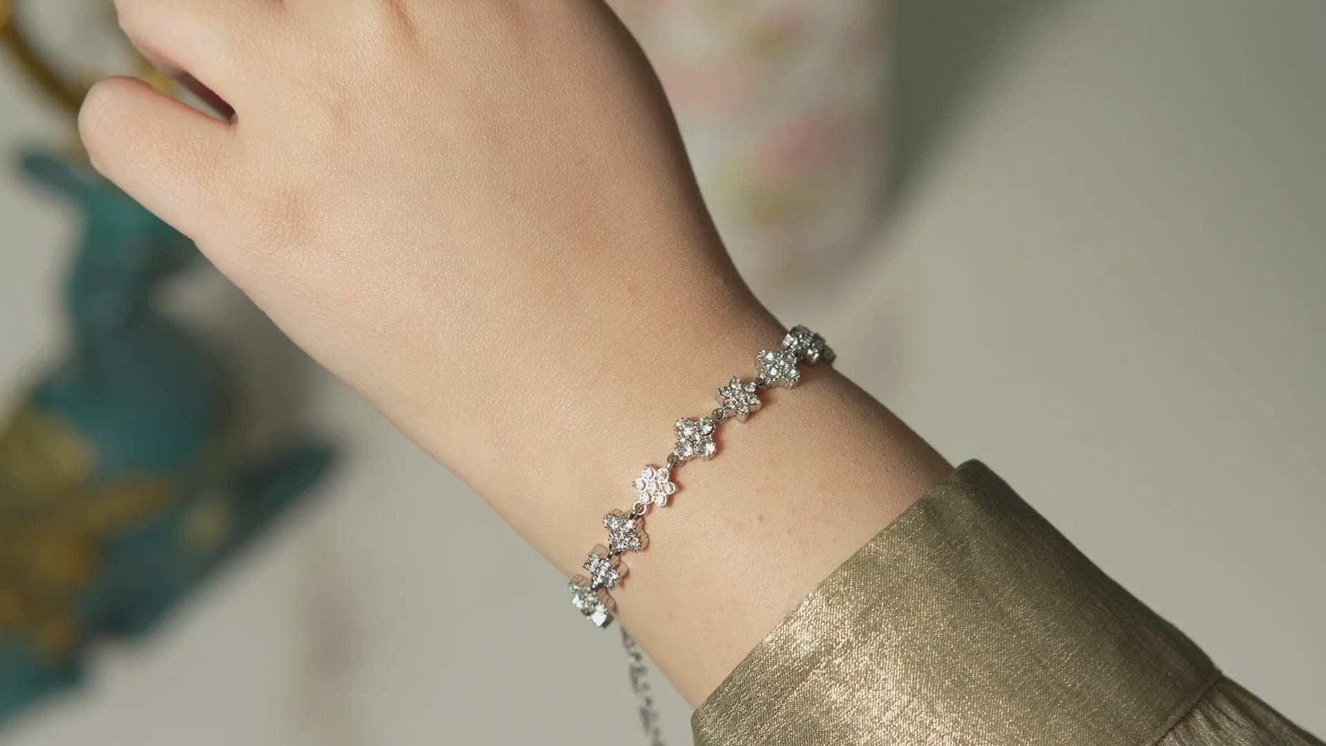 Leda Clover X Flower Bracelet