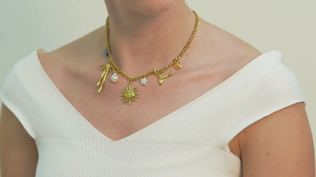 Alva Sun Necklace