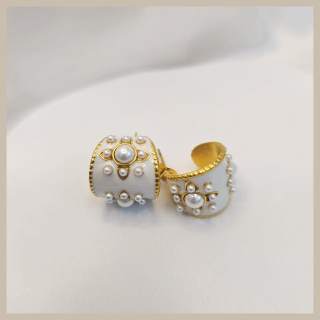 Elle Pearl Accents Earings