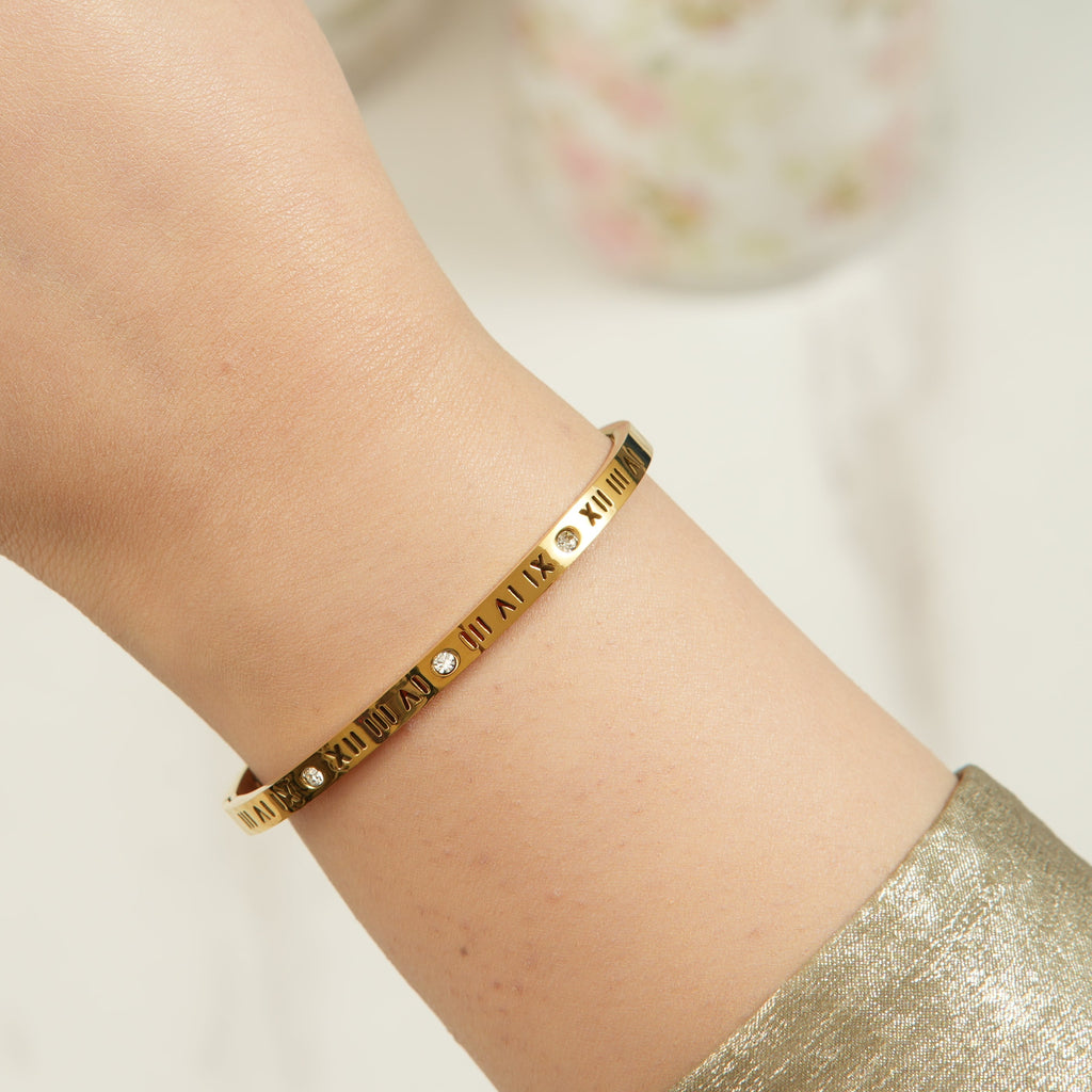 Tree of Life zircon bangle by Alix Roman, crafted in hypoallergenic stainless steel for women who want trusted comfort with refined shine.