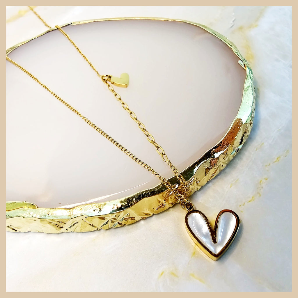 Vintage Hada pink heart necklace with a gold-plated crystal collar chain, crafted for women who love retro romance with a premium, graceful shine.